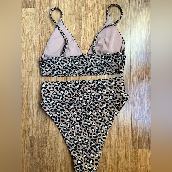 Aerie leopard print high waist cheeky bikini triangle size medium. 1575 - Picture 4 of 4